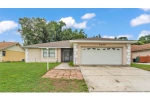 6406 BUTTERNUT DRIVE, LAKELAND, FL 33813 - MLS#MFRL4953936