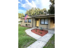 2708 DIXIE ROAD, LAKELAND, FL 33801 - MLS#MFRL4953939