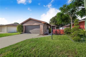 1523 MARINER ROAD, LAKELAND, FL 33803 Sold 09/04/25