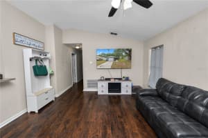3015 THORNHILL ROAD, WINTER HAVEN, FL 33880 - MLS#MFRL4953967