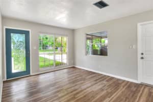 215 VALENCIA STREET, LAKELAND, FL 33805 - MLS#MFRL4954030