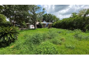 2637 GRACE MANOR, LAKELAND, FL 33812 Sold 07/23/25