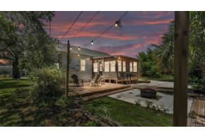 423 AVENUE H SE, WINTER HAVEN, FL 33880 Sold 08/13/25