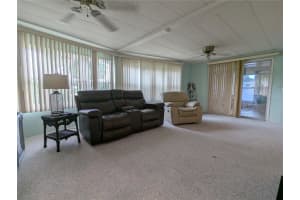 61 WOODLAND CIRCLE, HAINES CITY, FL 33844 Sold 09/26/25