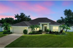 122 AMBER BOULEVARD, AUBURNDALE, FL 33823 Sold 08/21/25