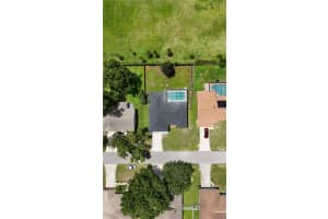 3214 CHERRY HILL CIRCLE, LAKELAND, FL 33810 Sold 08/20/25