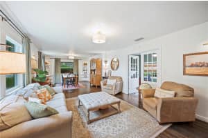 3019 WOODLAND HILLS AVENUE, LAKELAND, FL 33803 Sold 08/08/25