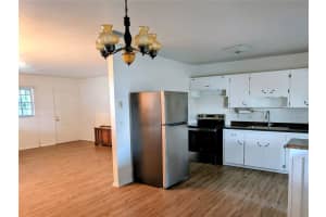 6071 HILLTOP LANE, LAKELAND, FL 33809 Sold 11/04/25