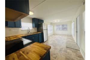 550 WOODPECKER PIKE, WINTER HAVEN, FL 33881 - MLS#MFRL4954321