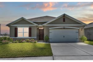 2904 Long Pond Dr, LAKELAND