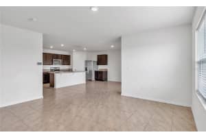 2904 LONG POND DRIVE, LAKELAND, FL 33811 - MLS#MFRL4954348