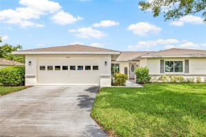 2306 Lancaster Dr, SUN CITY CENTER