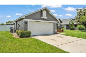 5263 SAINT LUCIA DRIVE, LAKELAND, FL 33812 - MLS#MFRL4954379