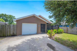735 VIRGINIA AVENUE, AUBURNDALE, FL 33823 Sold 08/15/25