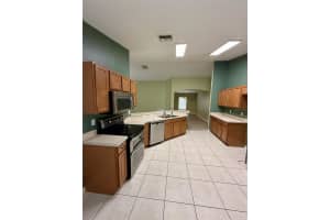 7198 CEDARCREST BOULEVARD, LAKELAND, FL 33810 - MLS#MFRL4954407