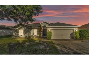 3917 Nw Warbler Dr, WINTER HAVEN