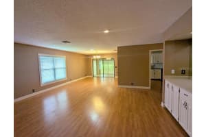 553 SAINT ANDREWS ROAD, WINTER HAVEN, FL 33884 - MLS#MFRL4954485