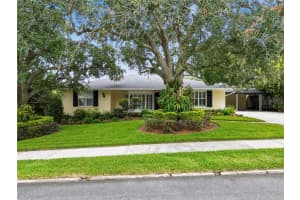 425 MORNINGSIDE DRIVE, LAKELAND, FL 33803 - MLS#MFRL4954532