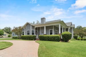 1041 SOUTH BOULEVARD, LAKELAND, FL 33803 Sold 08/12/25