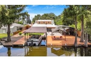 1384 AVENUE H SW, WINTER HAVEN, FL 33880 - MLS#MFRL4954658