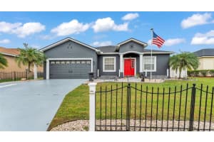 8008 Princeton Manor Cir, LAKELAND