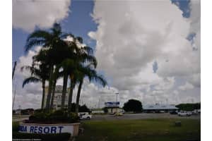 1523 US 27 S, LAKE PLACID, FL 33852 - MLS#MFRL4954679