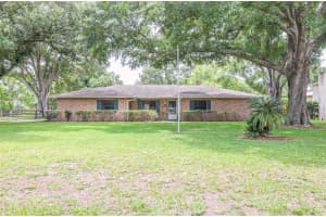 2190 BELAIRE DRIVE, WINTER HAVEN, FL 33880 - MLS#MFRL4954700