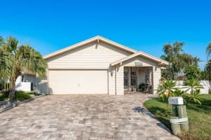 3902 MARINE PARKWAY, NEW PORT RICHEY, FL 34652 - MLS#MFRL4954713