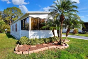 4826 COLONNADES CIRCLE, LAKELAND, FL 33811 - MLS#MFRL4954745