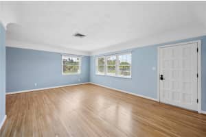 2734 SOUTHINGTON AVENUE, LAKELAND, FL 33803 Sold 08/25/25