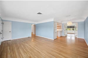 2734 SOUTHINGTON AVENUE, LAKELAND, FL 33803 Sold 08/25/25