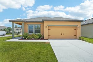 3953 Spruce Creek Dr, LAKELAND