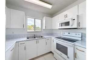 3817 17TH AVENUE, MIAMI, FL 33142 - MLS#MFRL4954852