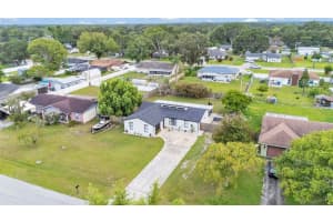 2404 VIEW WAY, LAKELAND, FL 33810 - MLS#MFRL4954868