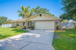 1040 SHADOWBROOK DRIVE, LAKELAND, FL 33813 - MLS#MFRL4954882