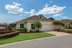 2804 Prestwick Dr, LAKELAND