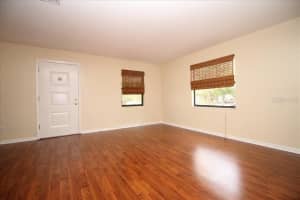 545 YOUNG PLACE, LAKELAND, FL 33803 - MLS#MFRL4954907