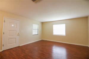 545 YOUNG PLACE, LAKELAND, FL 33803 - MLS#MFRL4954907