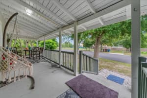 208 WEAVER AVENUE, LAKE WALES, FL 33853 - MLS#MFRL4954927