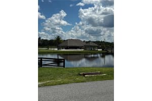 16950 CR 630 #123, LAKE WALES, FL 33898 - MLS#MFRL4954945