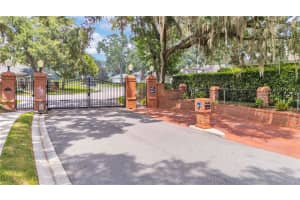 6801 CRESCENT OAKS CIRCLE, LAKELAND, FL 33813 - MLS#MFRL4954946