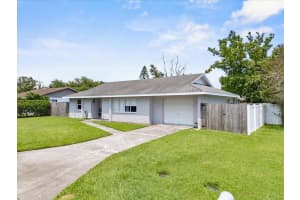 3842 BENT TREE LOOP, LAKELAND, FL 33813 - MLS#MFRL4954974
