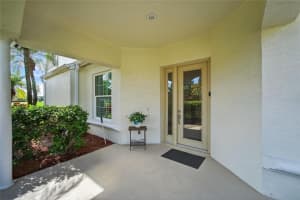2718 PRESTWICK DRIVE, LAKELAND, FL 33803 - MLS#MFRL4954997