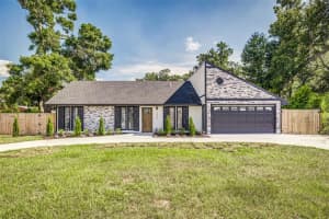 3925 Clubhouse Rd, LAKELAND