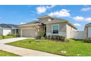 1222 Cascade Dr, DAVENPORT