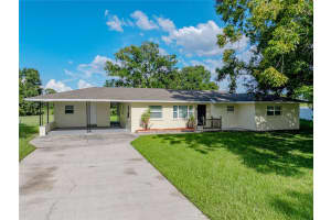 1015 SUTTON ROAD, LAKELAND, FL 33810 - MLS#MFRL4955023