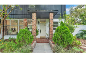 709 DOGWOOD LANE, LAKELAND, FL 33813 - MLS#MFRL4955033