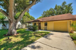 6308 HIGHLAND GARDENS COURT, LAKELAND, FL 33813 - MLS#MFRL4955036