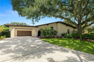 5810 Oakmont Ln, LAKELAND
