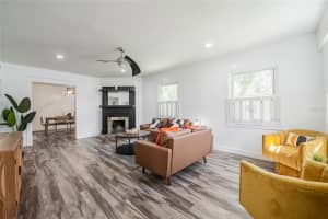 1029 NEW YORK AVENUE, LAKELAND, FL 33803 - MLS#MFRL4955076